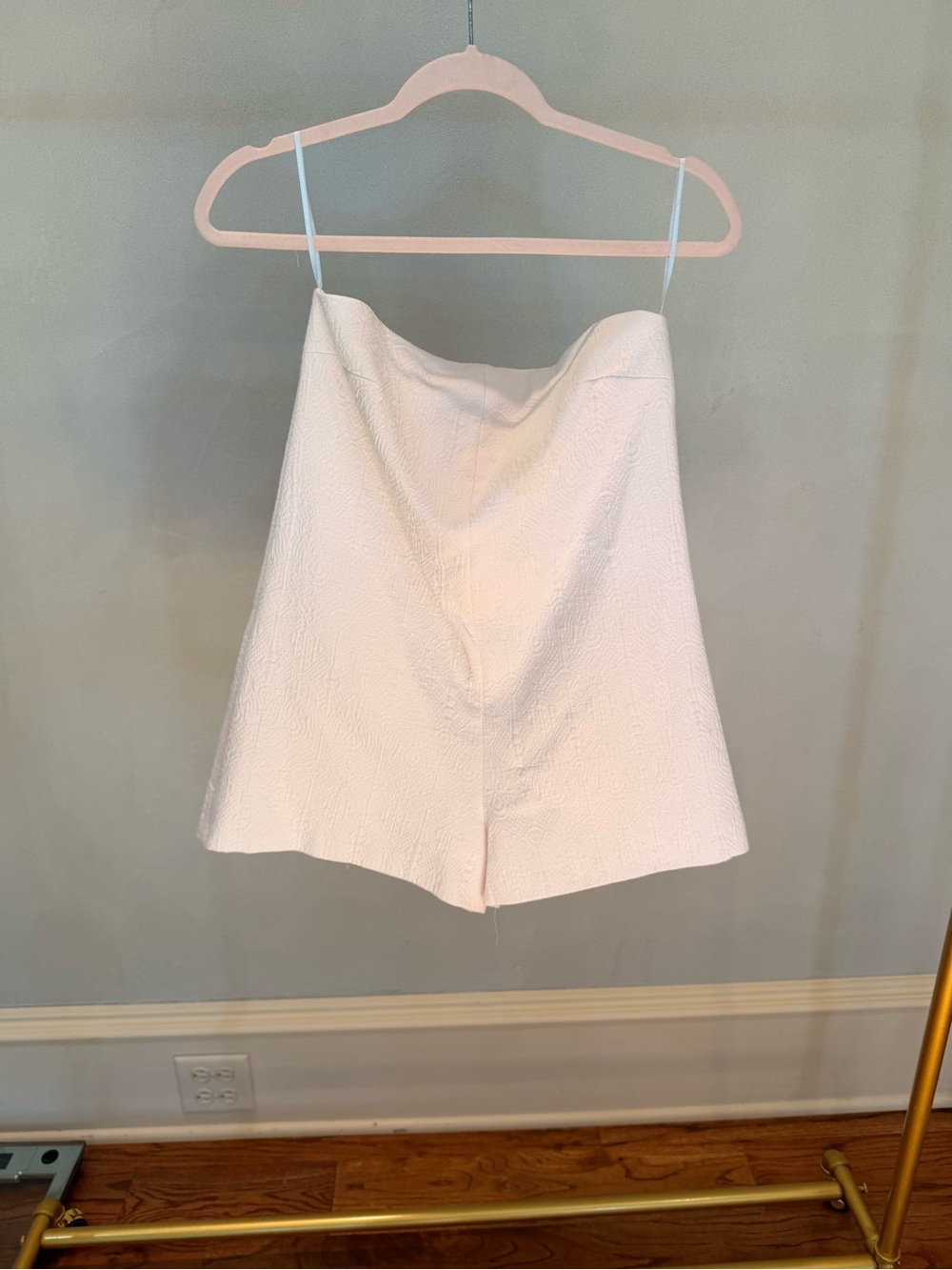 Zara White Textured High-Waist Bermudas